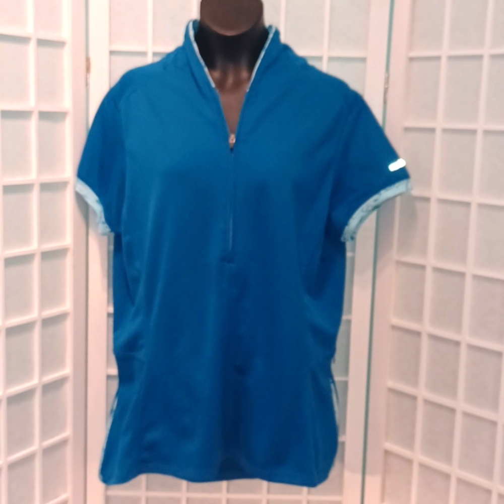 Moving Comfort Athletic shirt 5855